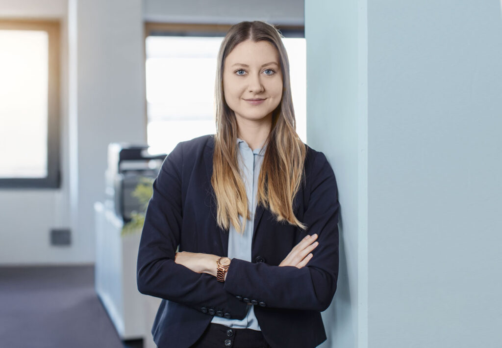 Melanie Huber, Sales-Ansprechpartnerin für Intranet, Digital Workplace und Softwareentwicklung bei Digital Experts